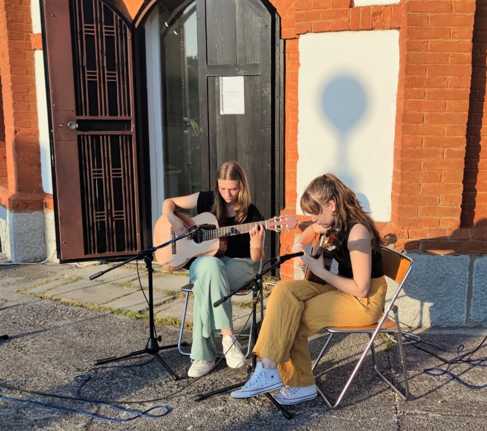 Andelka-i-Andela-gitare