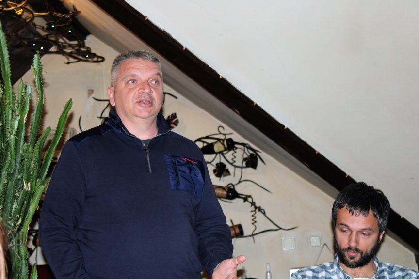 Lokalni-odgovor-upravnici-zgrada-7 Lokalni-odgovor-upravnici-zgrada-7