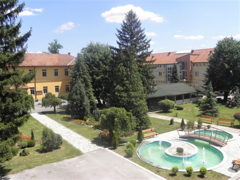 Poljopriovredna-skola-sa-domom-ucenika-Foto-Poljoprivredna-skola-1 Poljopriovredna-skola-sa-domom-ucenika-Foto-Poljoprivredna-skola-1