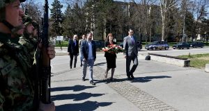 Skupstina-cvece1