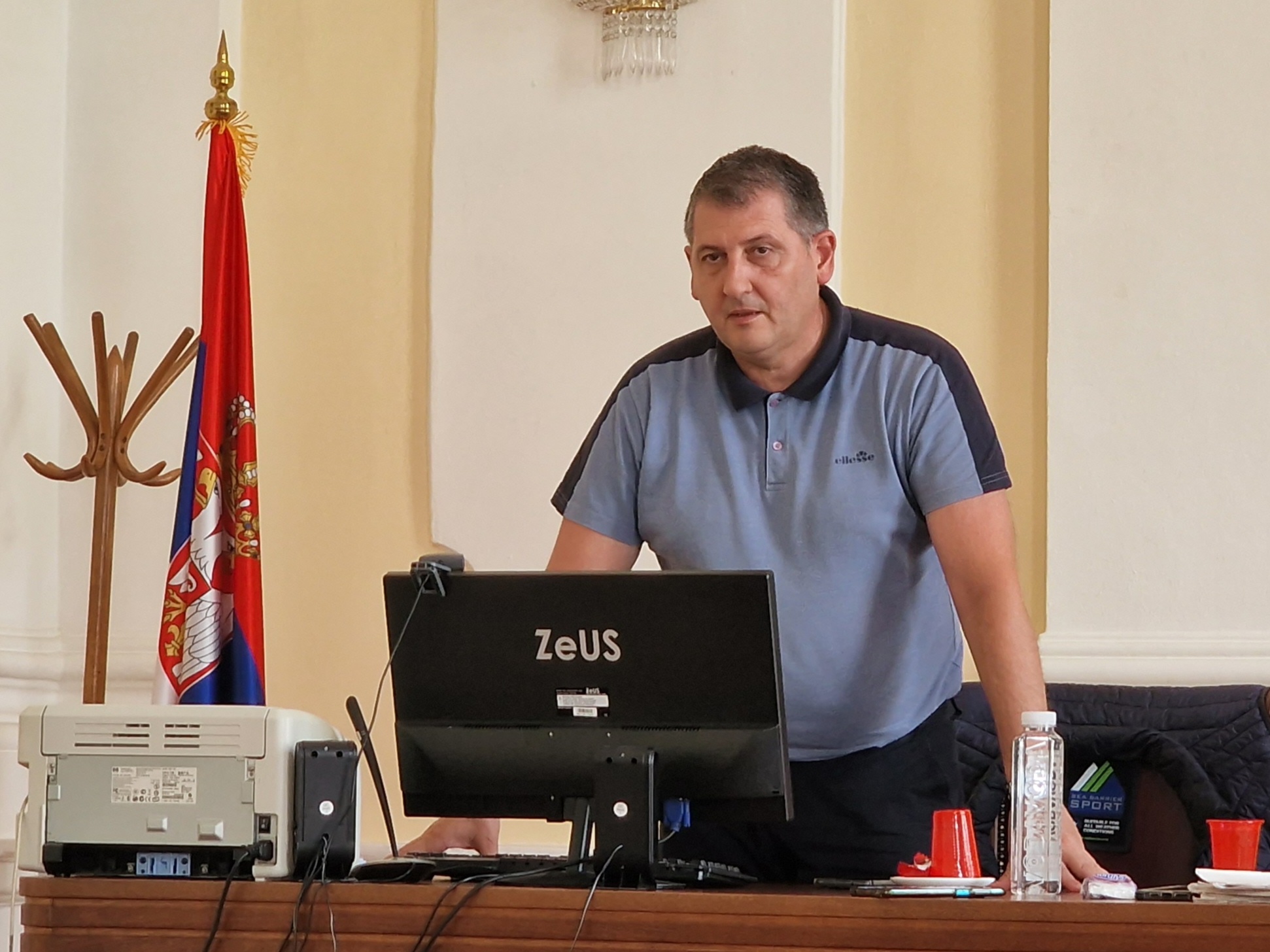 Advokat Mladen Nikić Advokat Mladen Nikić