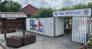 IMG-9fcb8dfecfb1567f6a86aa97a1a7366d-V