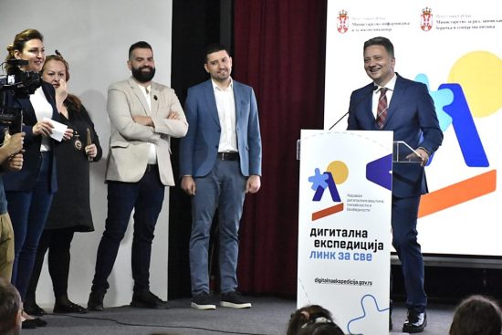 Ministar informisanja Jovanović Ministar informisanja Jovanović