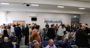 Učesnici javne sednice Komisije za planove