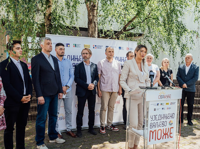 Anja Ristović - Svanuće Anja Ristović - Svanuće