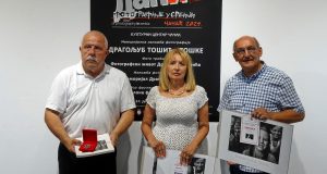 Nagradjeni autori u Čačku_foto Aleksandar Jovanović