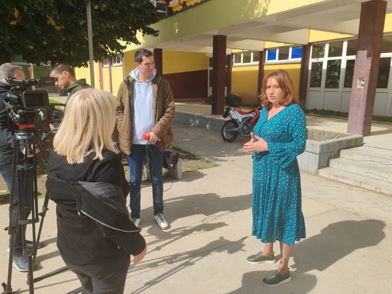 Prosveta štrajk Valjevo Prosveta štrajk Valjevo