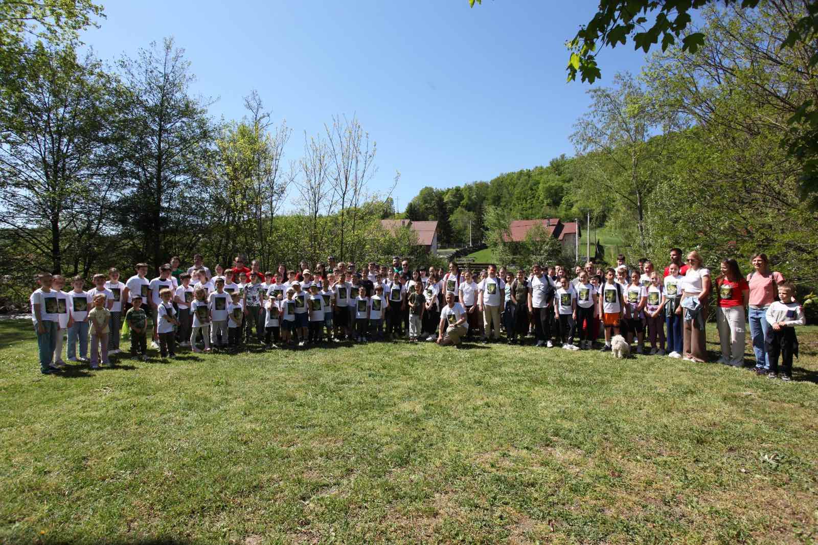 Gradac Mala škola ribolova (7) Gradac Mala škola ribolova (7)