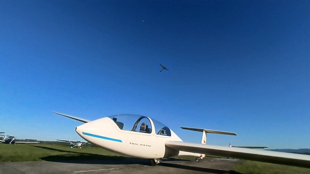Twin Astir AK Valjevo 1 Twin Astir AK Valjevo 1
