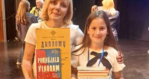 Neda Rulić i učiteljica Zorica Toskić Mionica