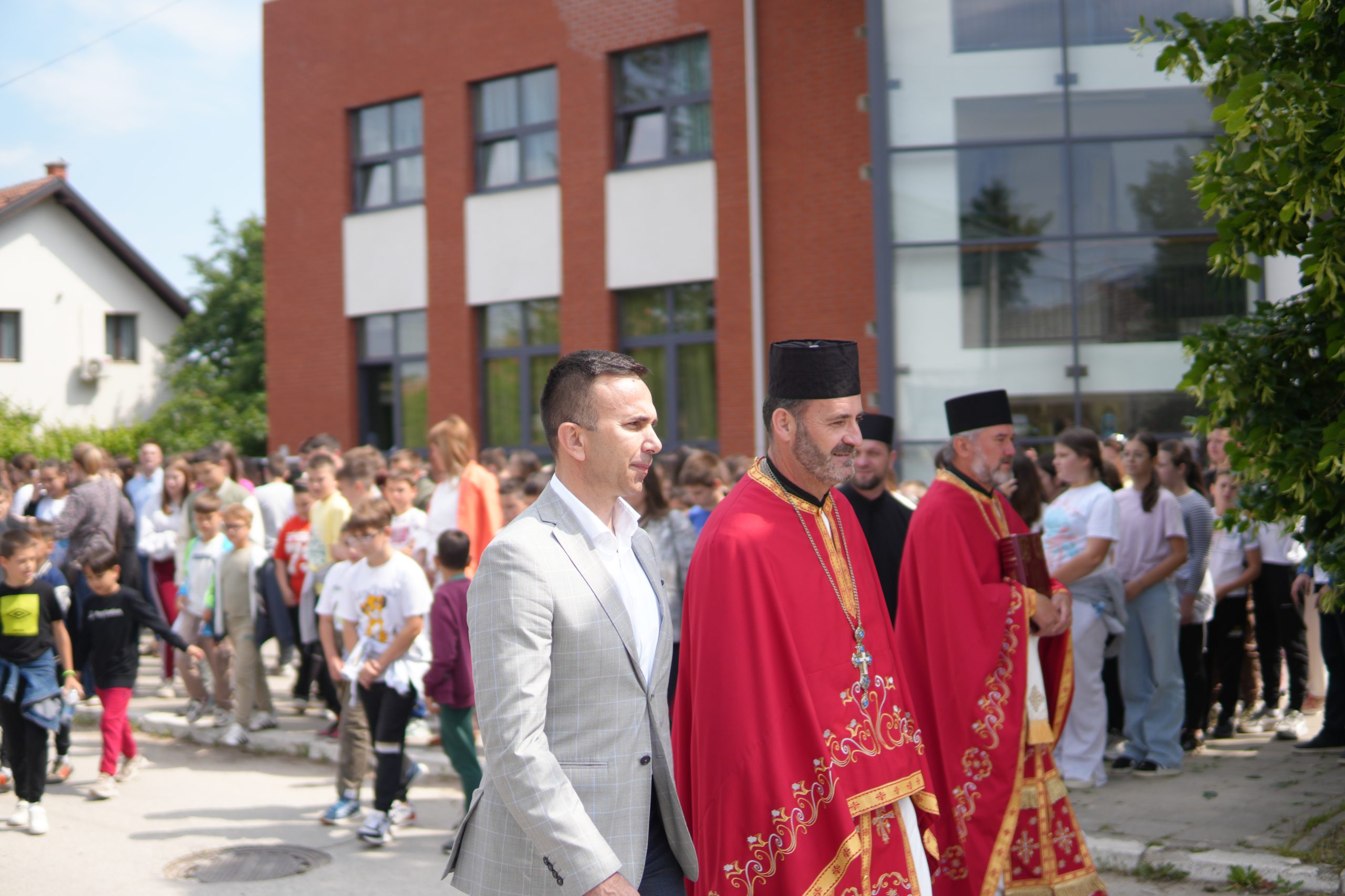 mionica slava kolona mionica slava kolona