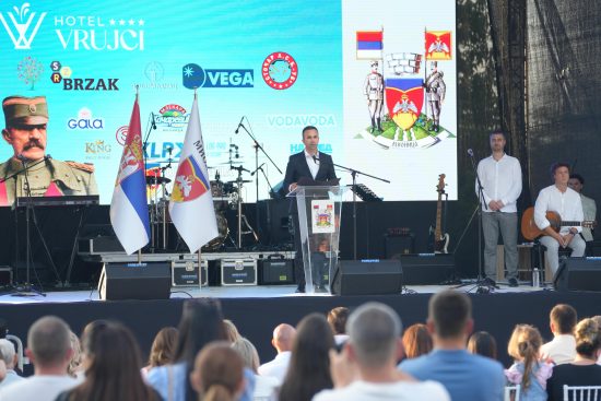 Бобан Јанковић (1) (1) Бобан Јанковић (1) (1)